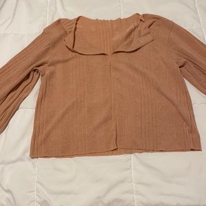 Sweetheart neckline longsleeve
